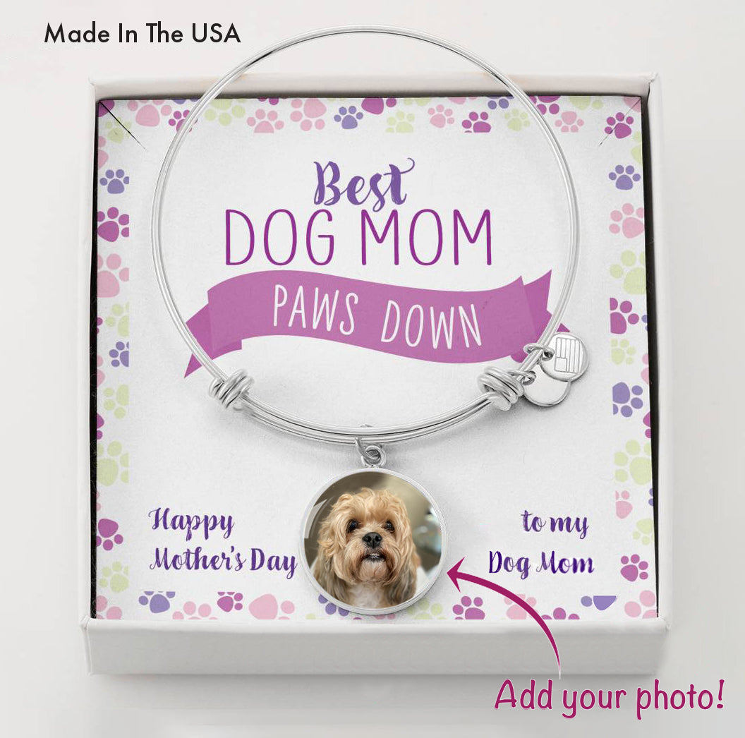 Customized Circle Photo Bracelet "Best Dog Mom". Perfect Gift for a dog lover for Mother's Day!