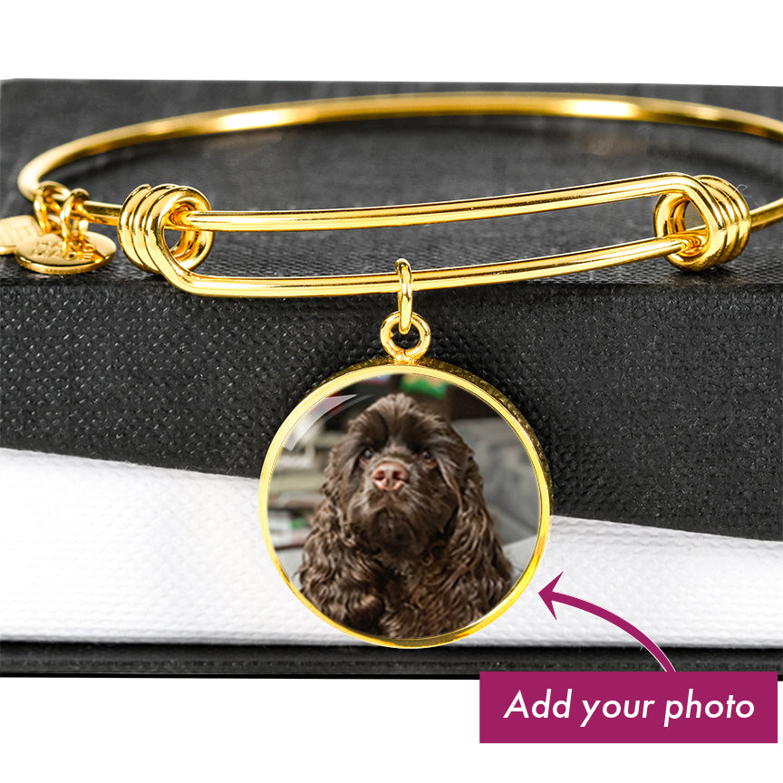 Customized Circle Photo Bracelet "Best Dog Mom". Perfect Gift for a dog lover for Mother's Day!