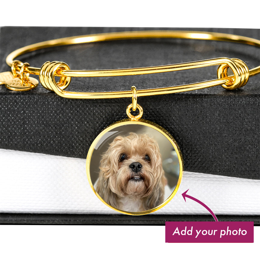 Customized Circle Photo Bracelet "Best Dog Mom". Perfect Gift for a dog lover for Mother's Day!